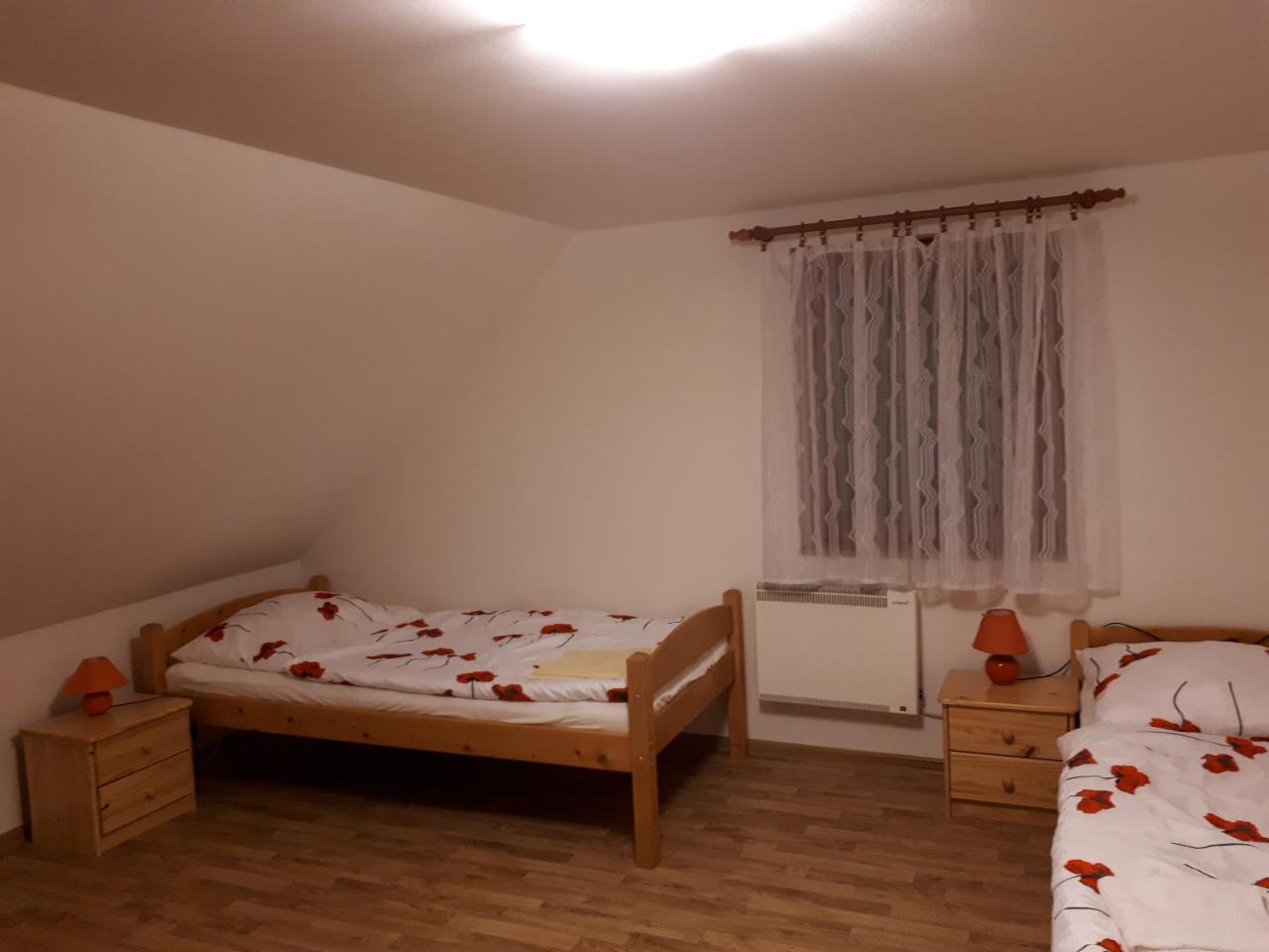 Podkroví v Jihočeském Statku Nemejice Exteriér fotografie